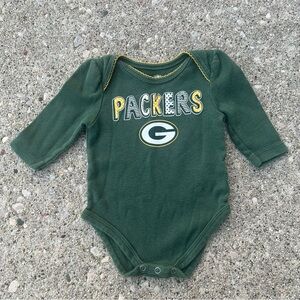 NFL Team Apparel Green Bay Packers Baby Onesie Bodysuit 3-6 Months Long Sleeve